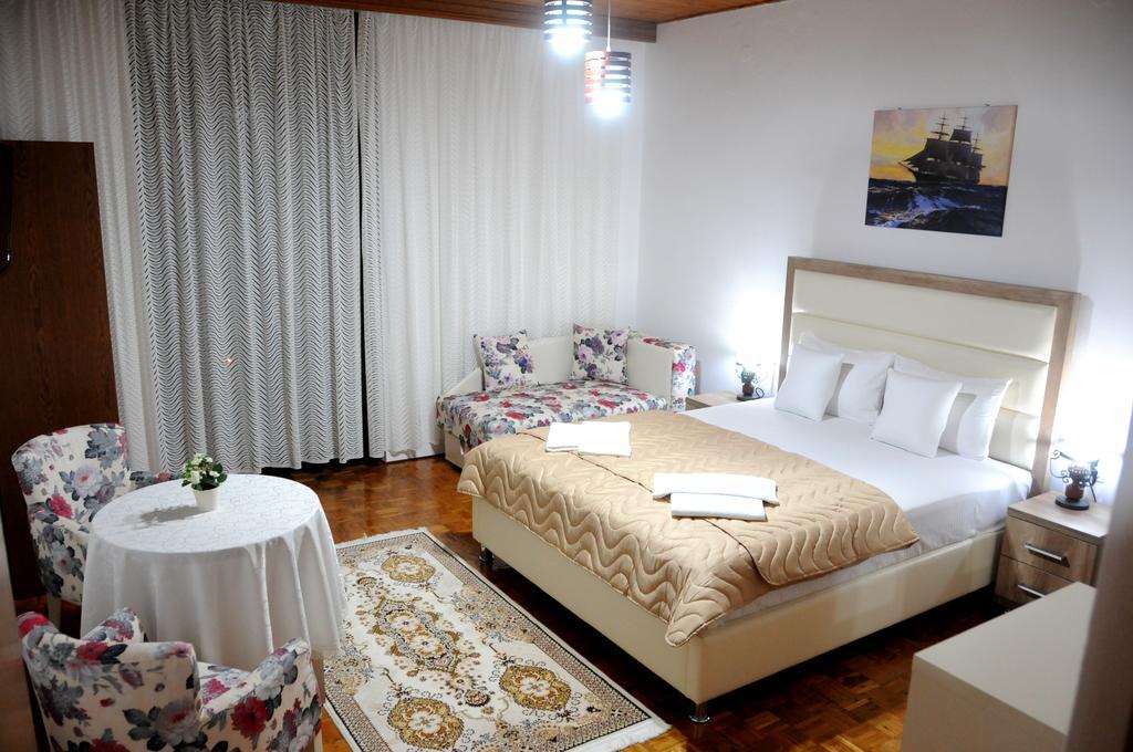 Guest House Smajlaga 乌尔齐尼 外观 照片